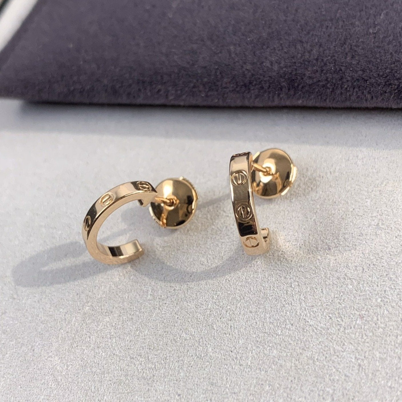 [Moco]LOVE EARRINGS 2.65MM PINK GOLD