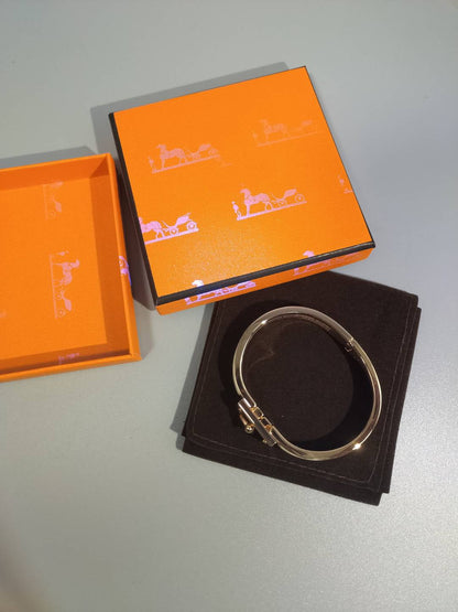 [Moco]H ORANGE BRACELET