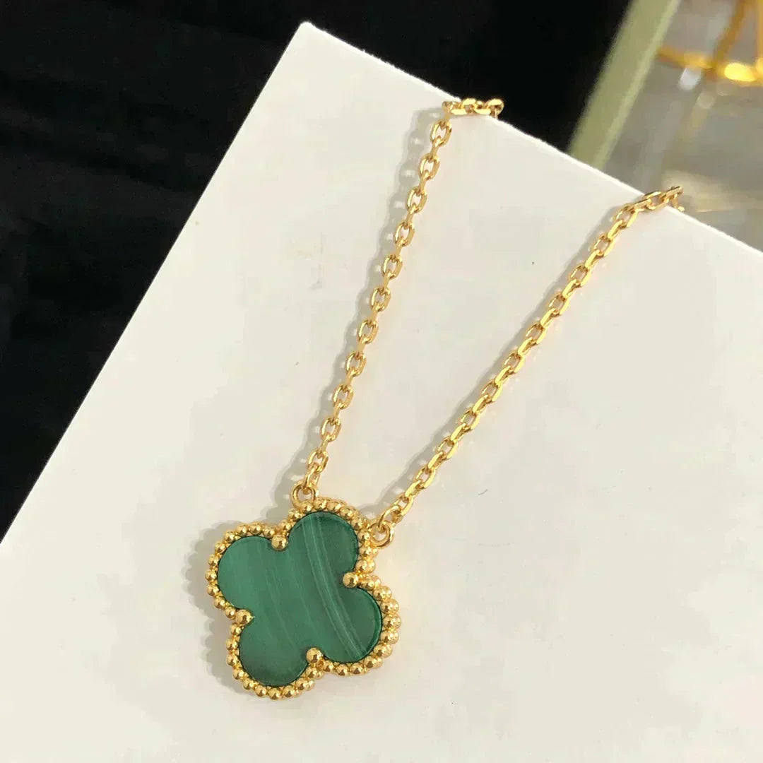 [Moco]CLOVER 15MM MALACHITE SINGLE FLOWER  NECKLACE