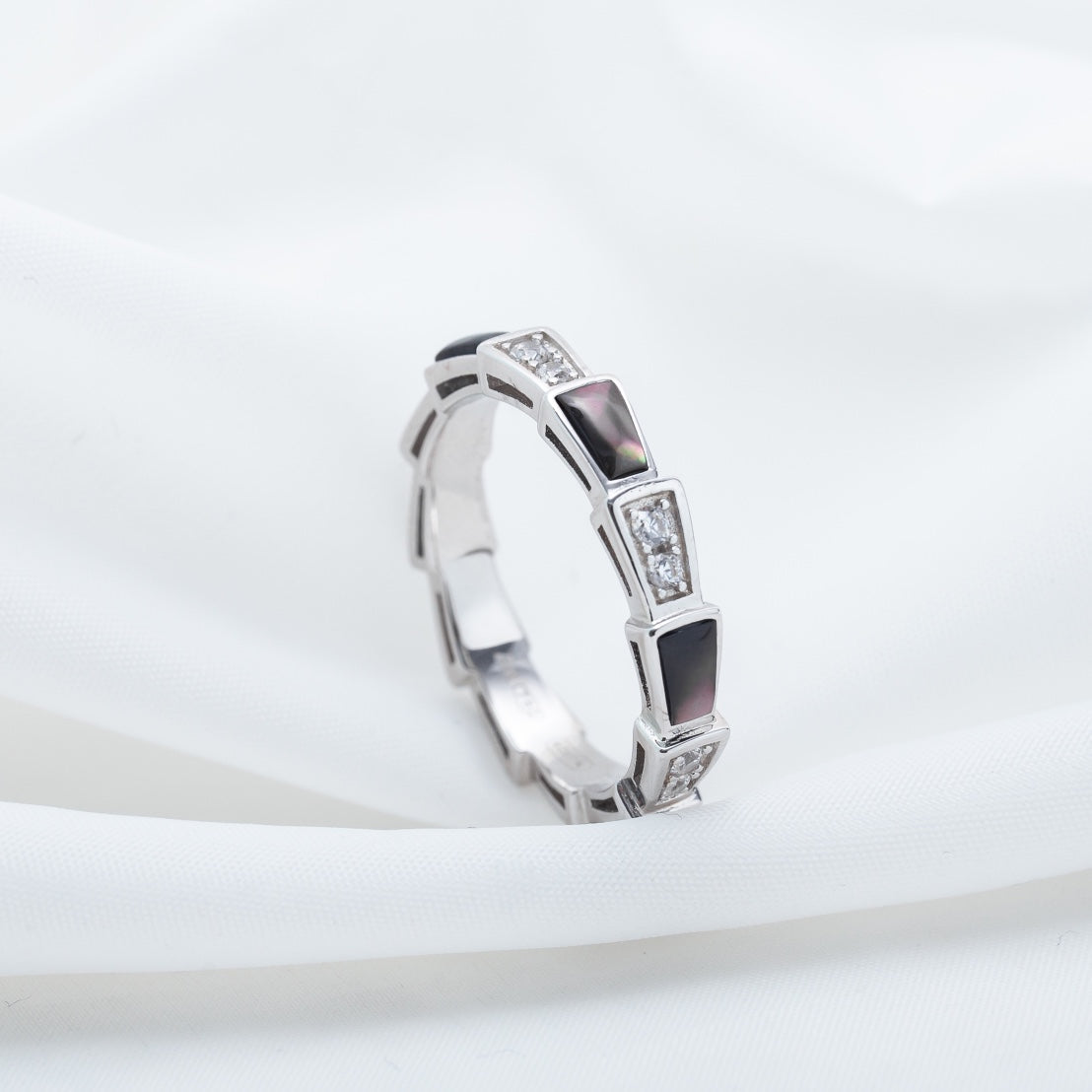 [Moco]SERPENTI RING SILVER  DIAMOND BLACK MOP 3MM