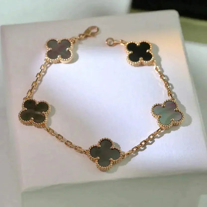 [Moco]CLOVER 5 MOTIF GRAY MOP  BRACELET