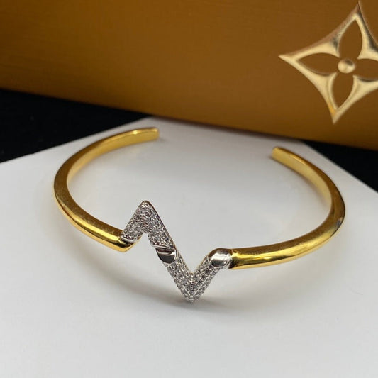 [Moco]VOLTE UPSITE DOWN DIAMOND GOLD OPEN BRACELET