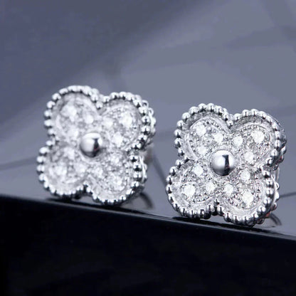 [Moco]CLOVER 1 MOTIFS DIAMOND STUD EARRINGS SILVER