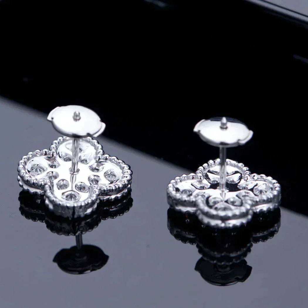 [Moco]CLOVER 1 MOTIFS DIAMOND STUD EARRINGS SILVER