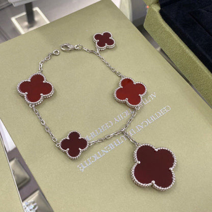 [Moco]CLOVER 5 MOTIFS SIVLER CARNELIAN BRACELET