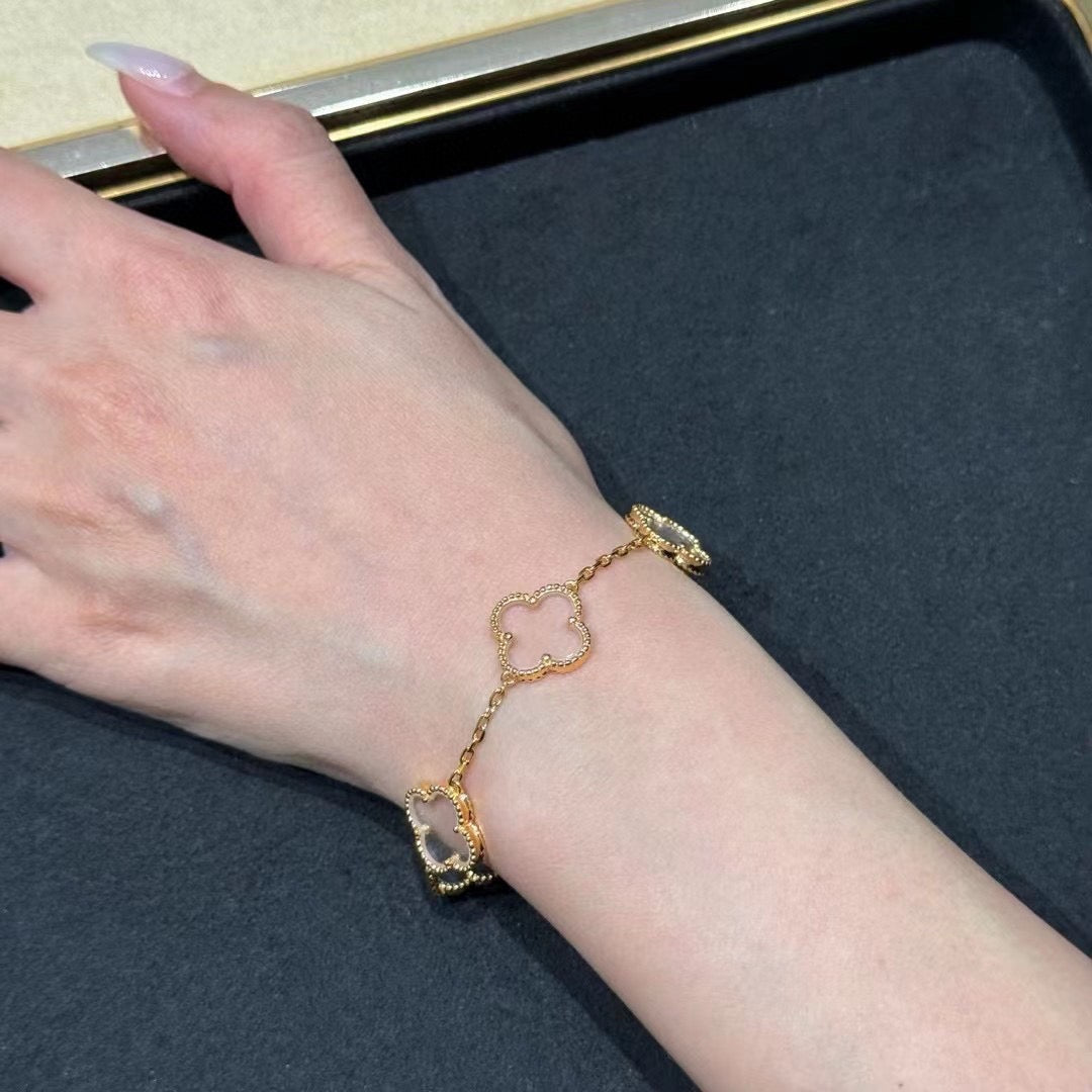 [Moco]CLOVER 5 MOTIF ROCK CRYSTAL PINK GOLD BRACELET