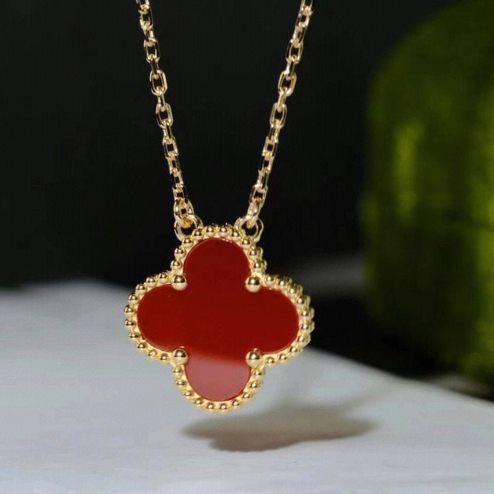 [Moco]CLOVER 15MM CARNELIAN SINGLE FLOWER NECKLACE