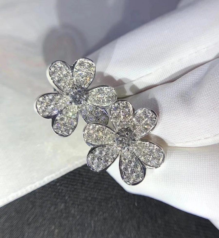 [Moco]FRIVOLE SILVER FLOWER DIAMOND EARRINGS